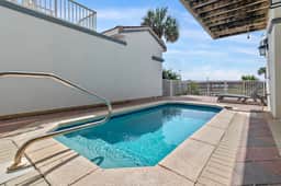 Sandy Pearl•Remodeled•Gulf Views•Private Pool•Pets•Beach Gear•Boards•Bikes