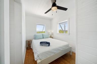 The Loft House: Sleeping Loft