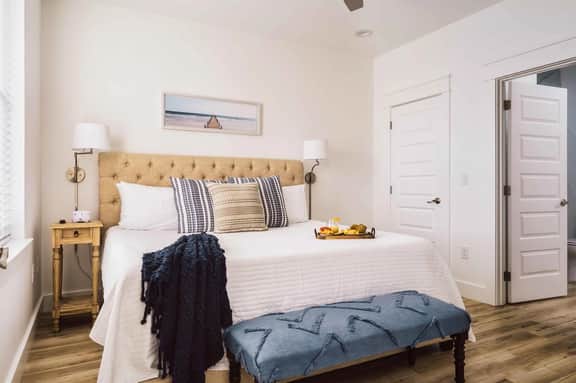 Rest Assured*Luxury New Build*Pool*6 King Bedrooms*Game Room*Near Beach