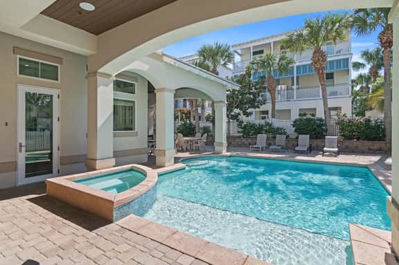 Frangista Villa*Pool+Hot Tub*Golf Cart*Movie Room*Game Room*Near Beach*BeachGear