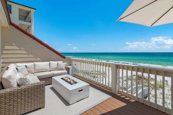 Green Reef 2 | Luxury | Private Beach | Movie Room | Beach Gear | Fully Stocked